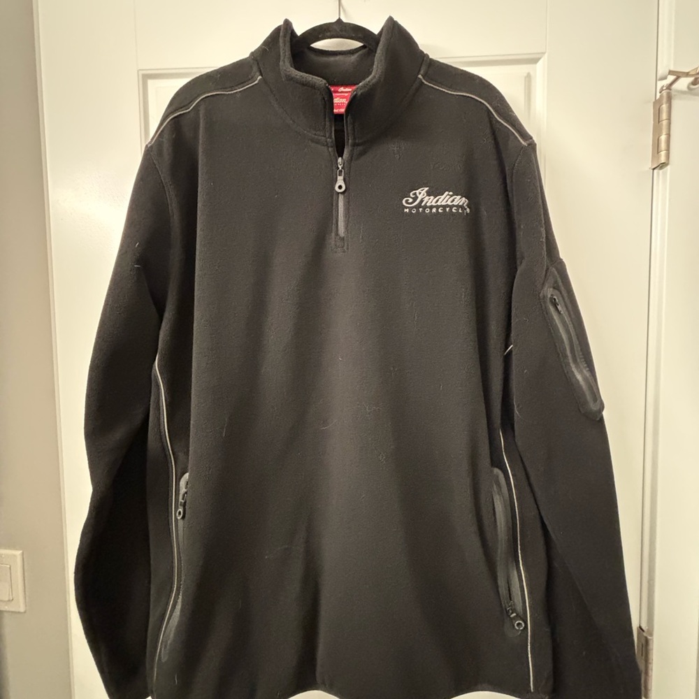 Indian Motorcycle Men’s Icon Black Quarter-Zip Pullover Fleece